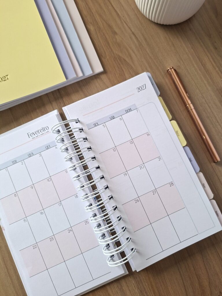 Calendario-mensal-768x1024